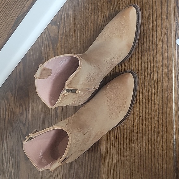 New $180 Miss Macie Going Home Ankle Boots Booties 9.5 M Tan Brown Cowboy!!! - Picture 10 of 11